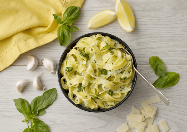 Receta pasta cremosa al pesto